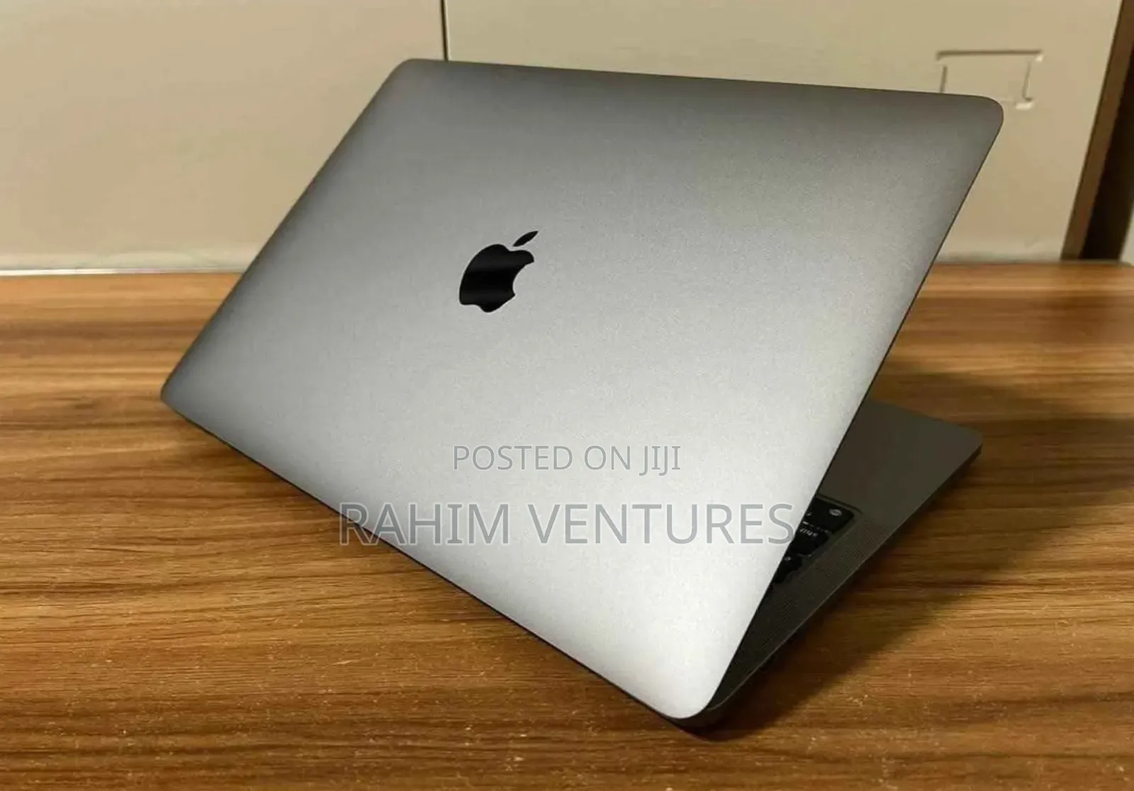 Laptop Apple MacBook 2020 32GB Intel Core i7 SSD 512GB
