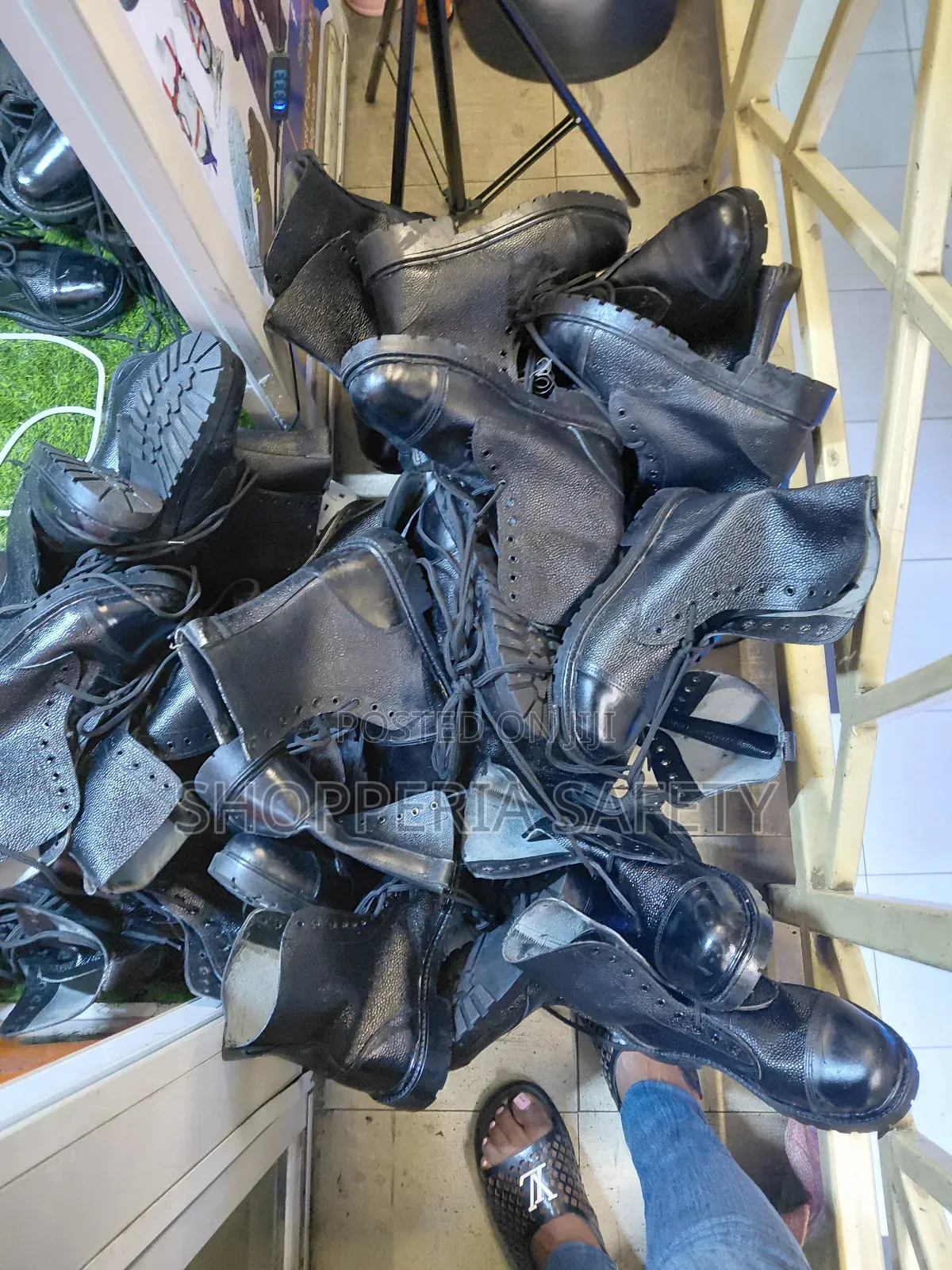 Quality Security Black Boots