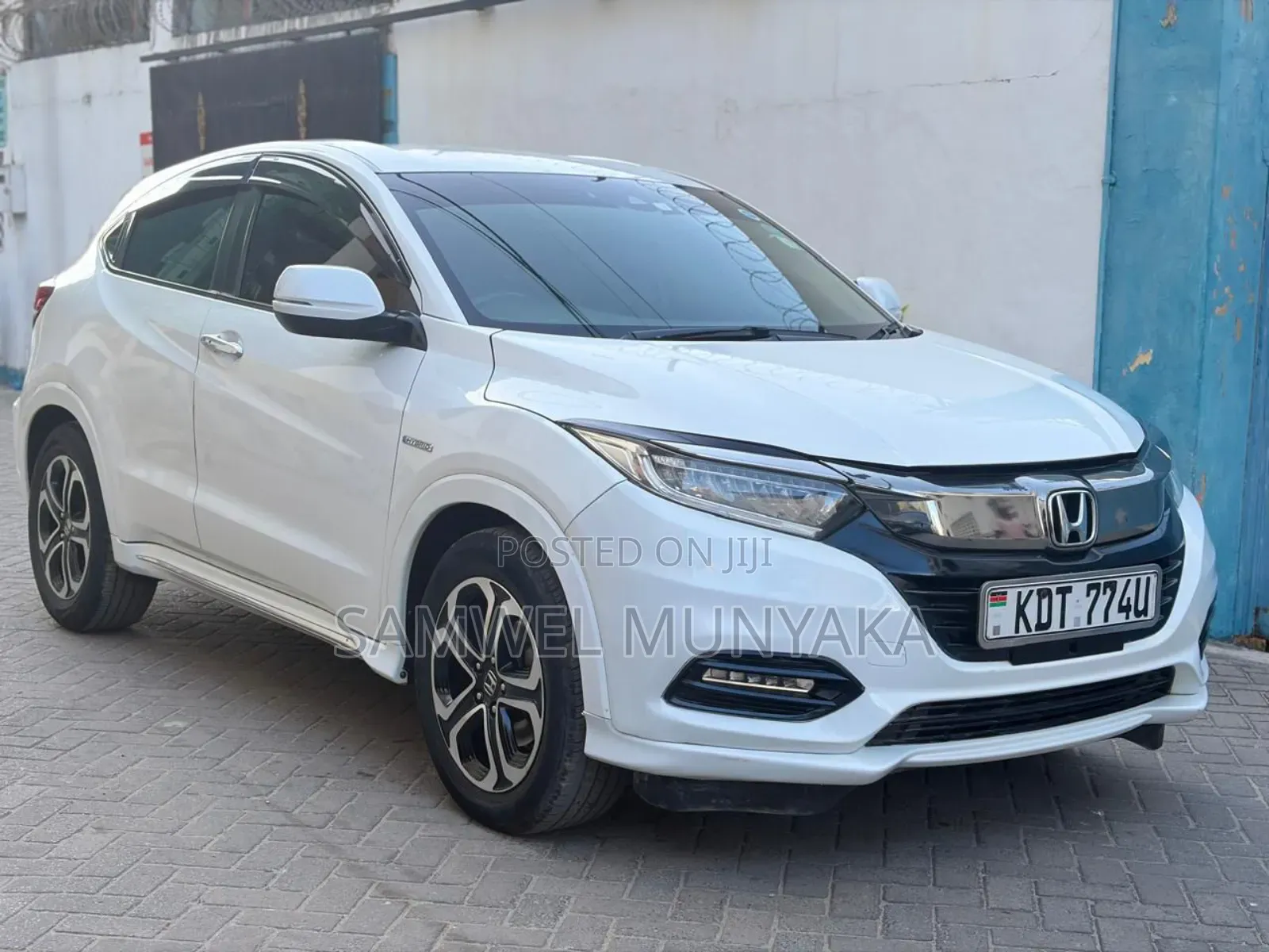 Honda Vezel 1.5 Hybrid 4WD 2018 Pearl