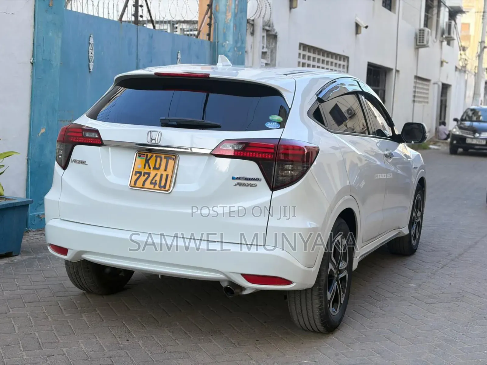 Honda Vezel 1.5 Hybrid 4WD 2018 Pearl