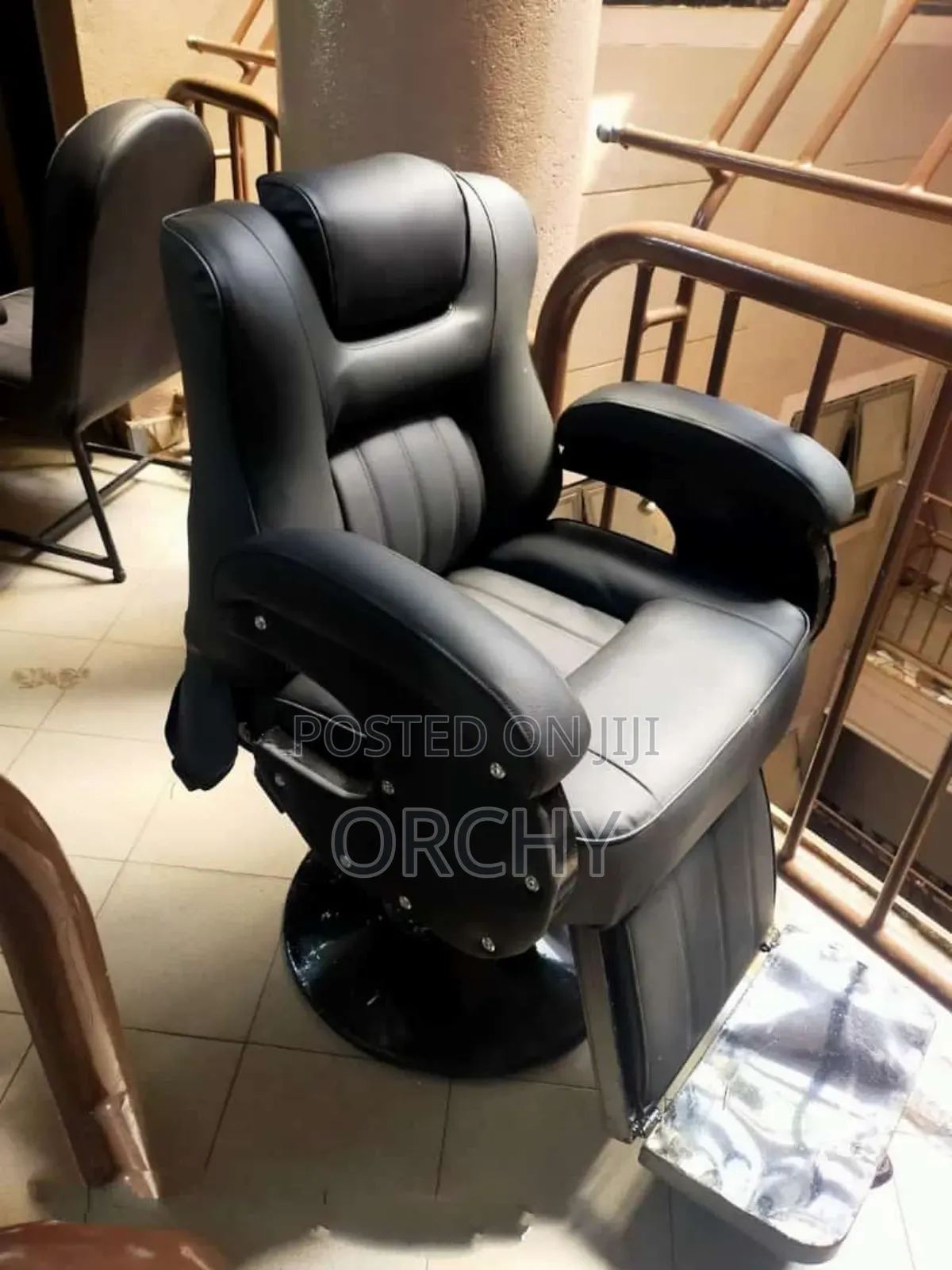 Local Kinyozi Seats/ Barber Seats