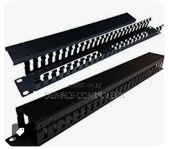 Giganet 1u Cable Manager Closed