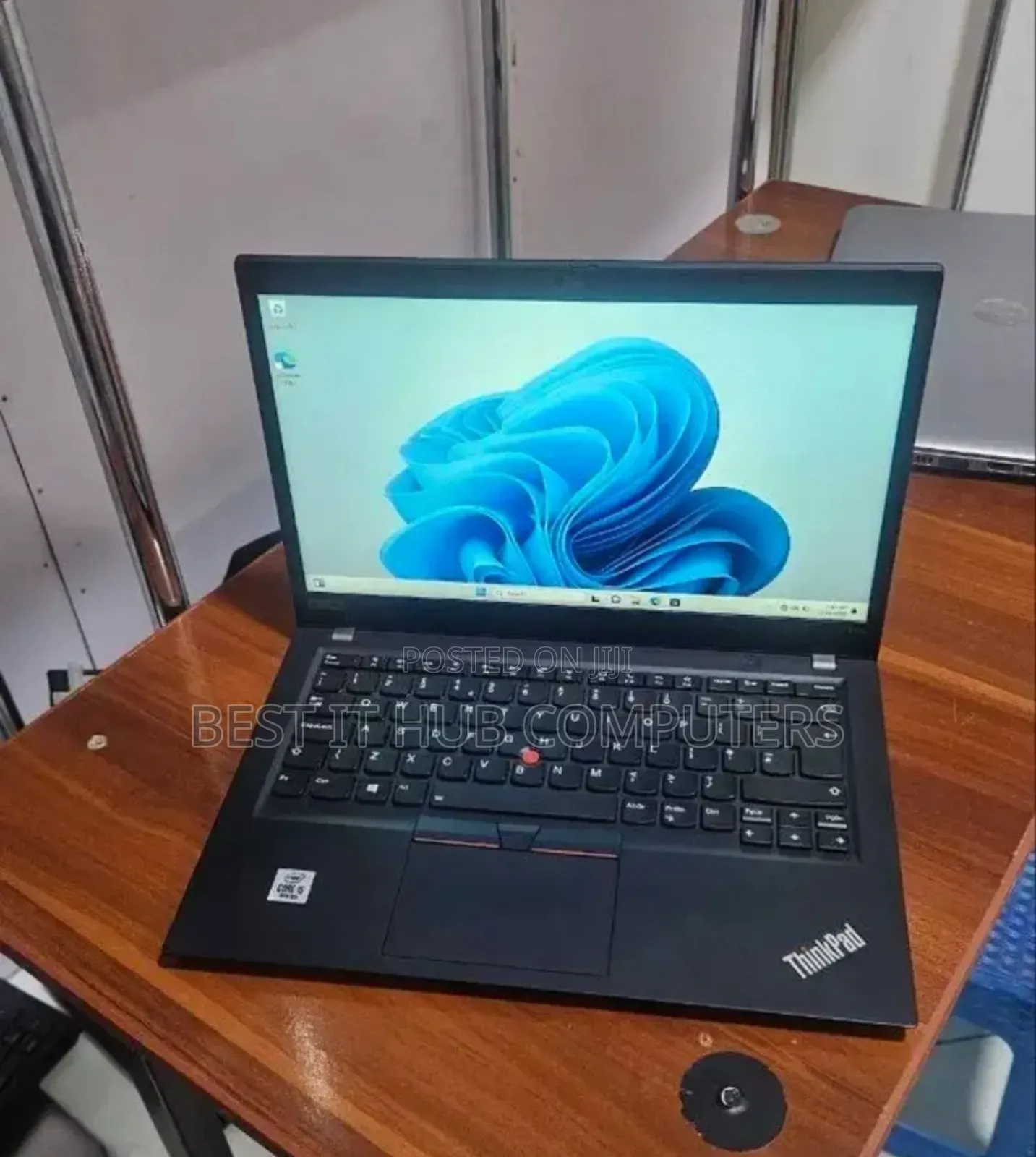 Laptop Lenovo ThinkPad T14s Gen 1 8GB Intel Core i5 SSD 256GB