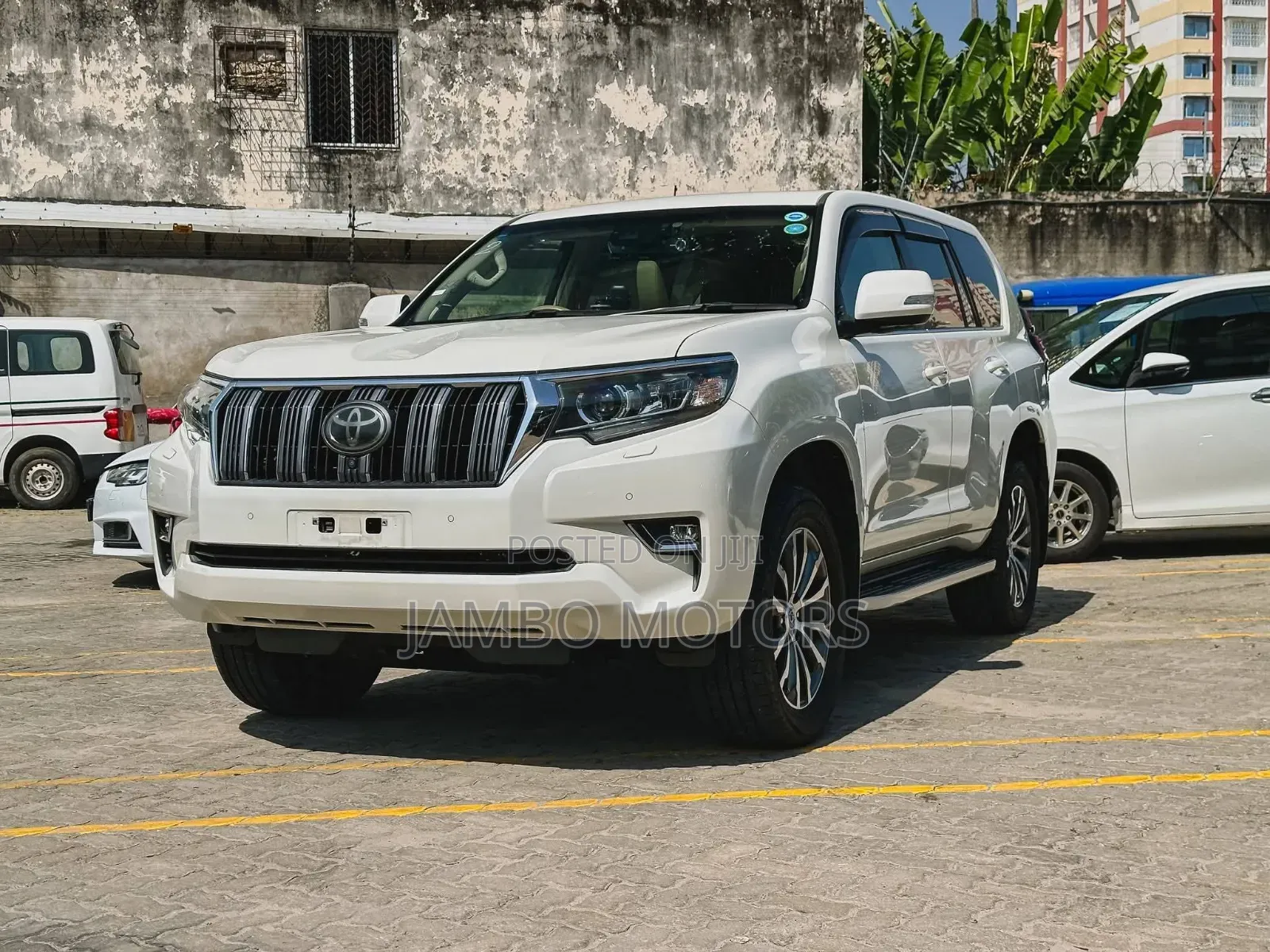 Toyota Land Cruiser Prado 2.8 2020 White