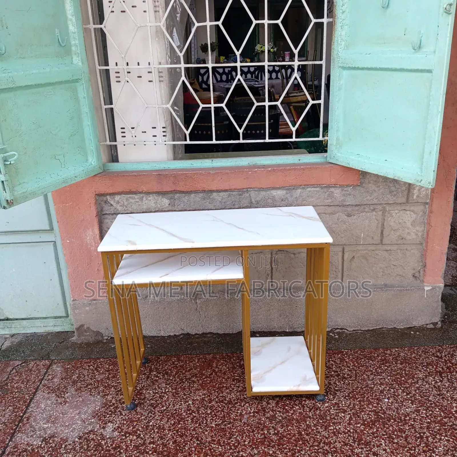Durable Manicure Table,Simple and Durable Design.