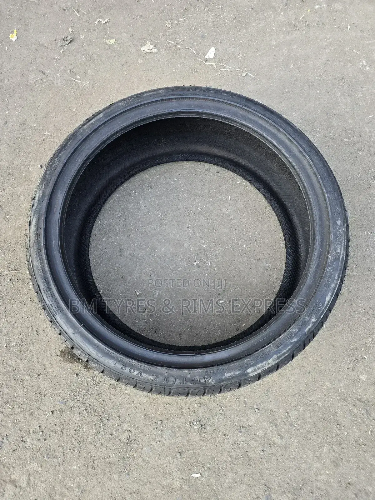 225 /55 R19 Vinmax