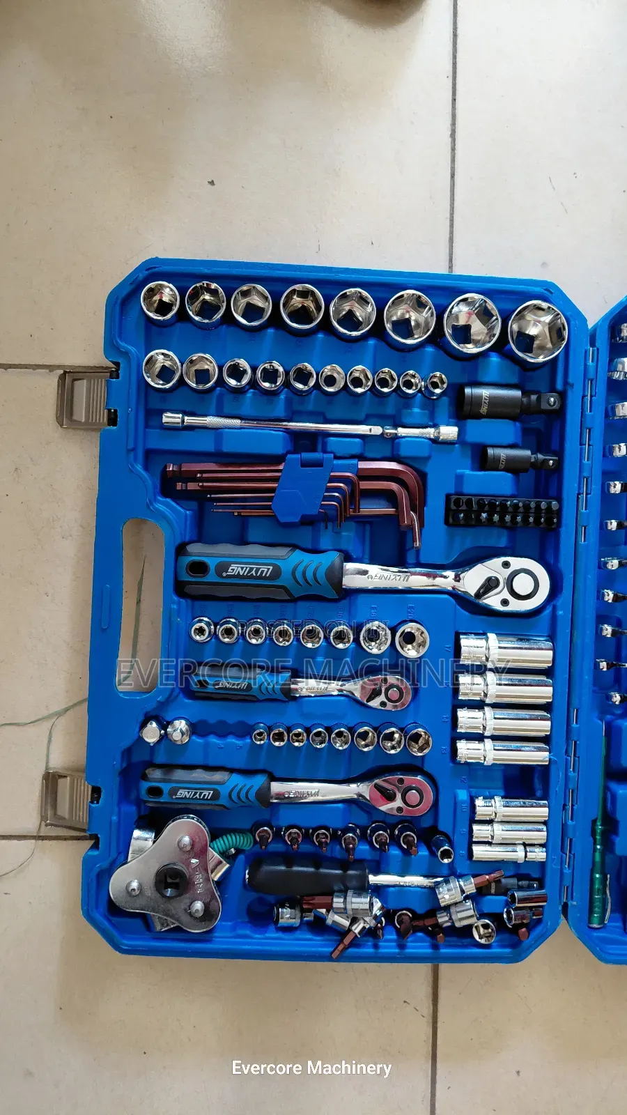 121pcs Professional Tool Box Set
 One Box. Every Essential Tool.