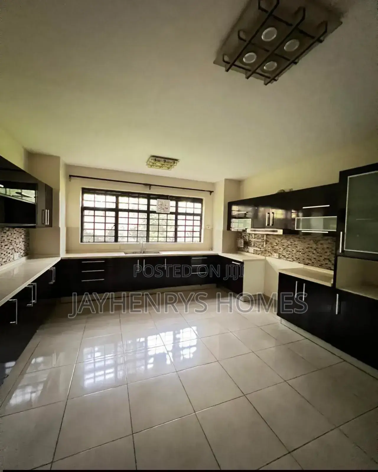 4bdrm House in Runda for rent