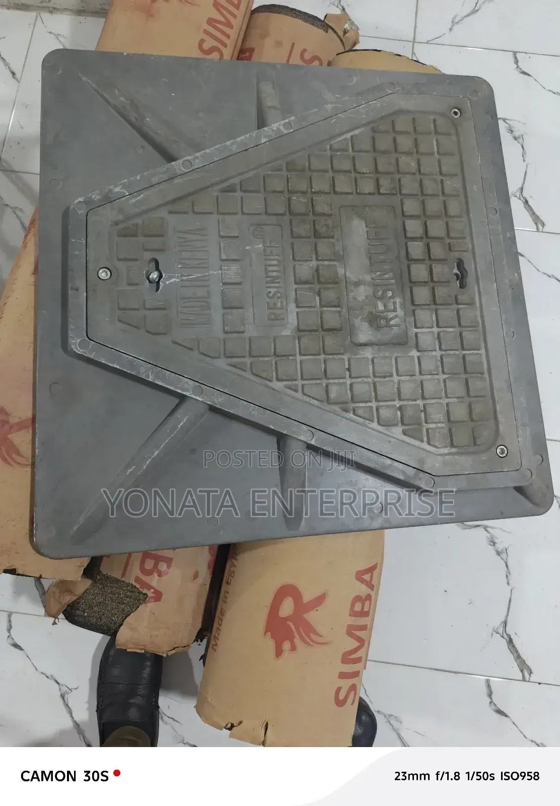 Composite Manhole Cover 700*700 Lockable