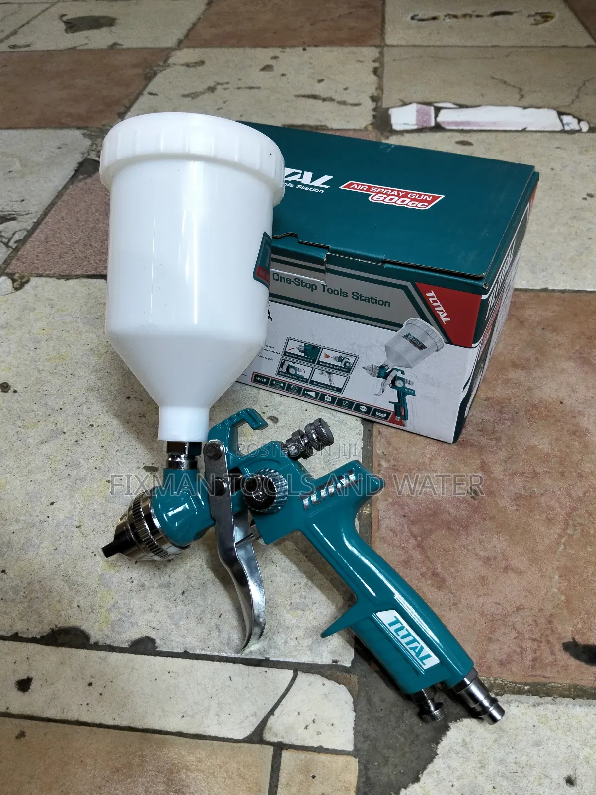 Top Car Finishing Total Spray Gun 600 Cc For Finest Finish