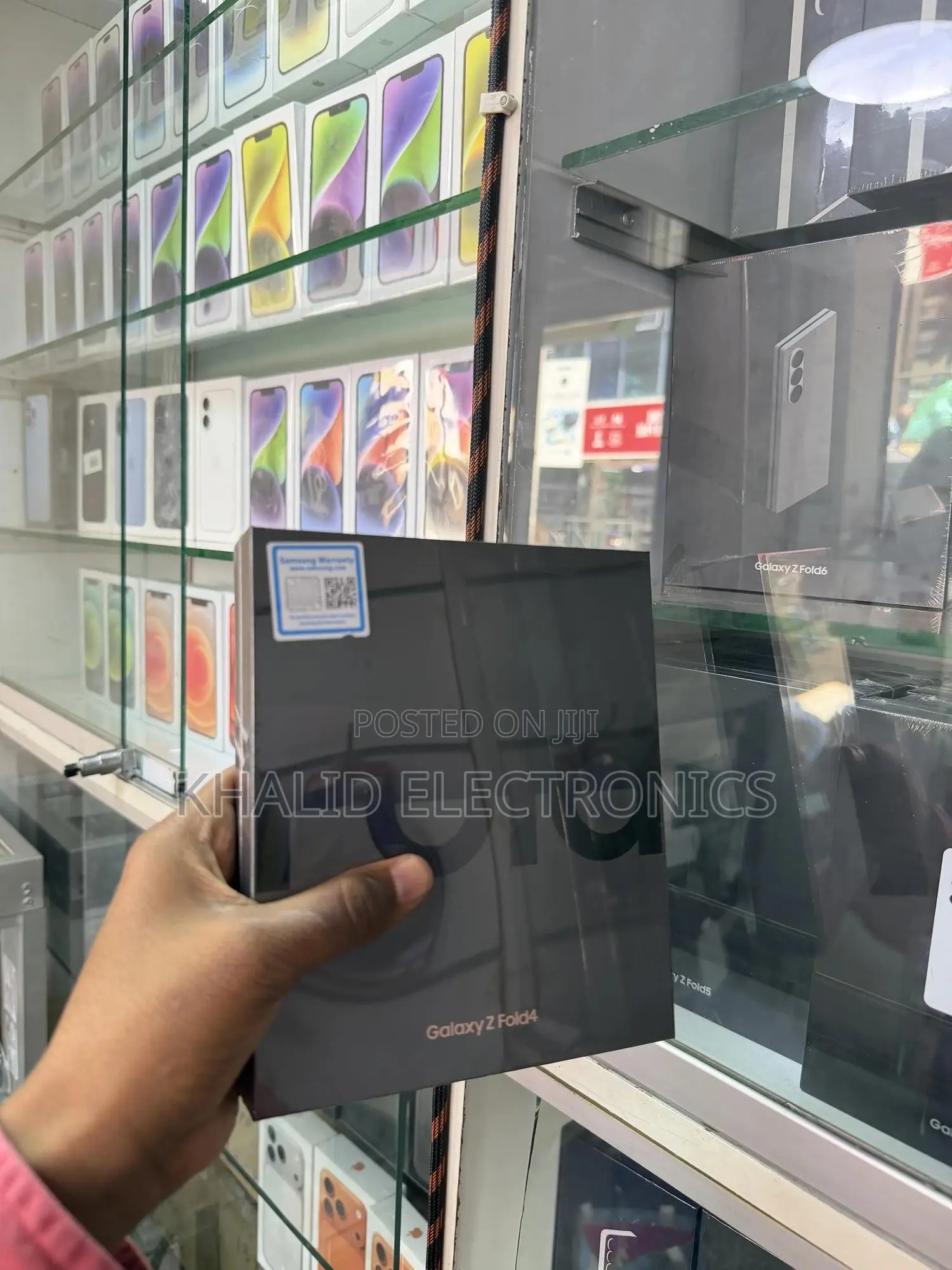 New Samsung Galaxy Z Fold4 256 GB Gray