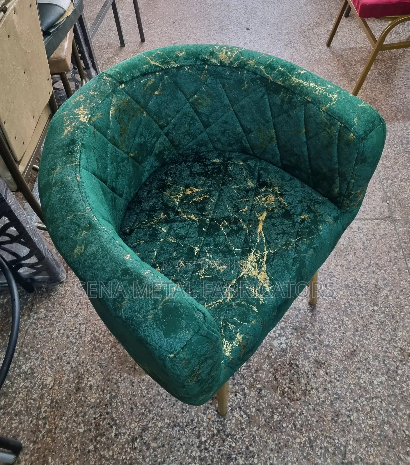 Exceptionally Comfortable Durable Chairs for Your Salon Clients.
