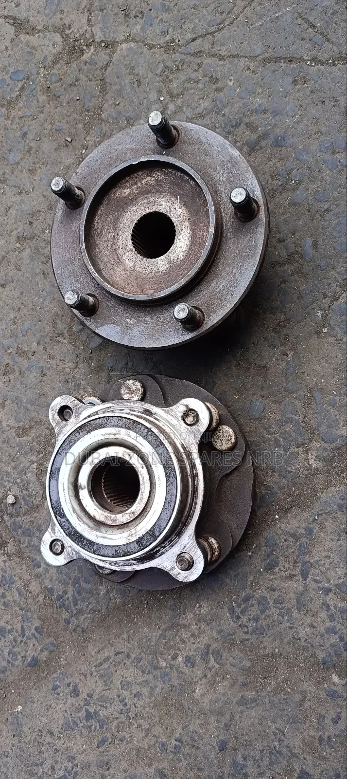 Land Cruiser V8 200-Series Wheel Hubs.