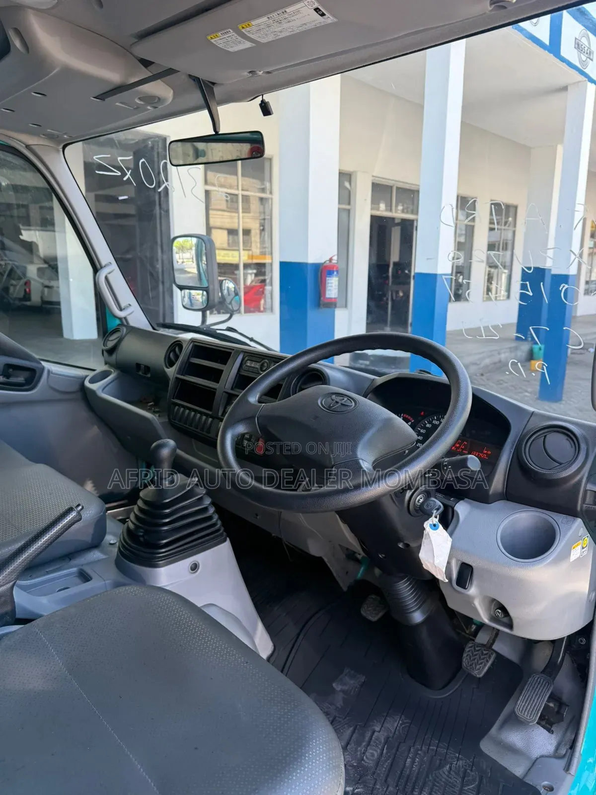 Dyna 5tonnes 4000cc Manual Diesel