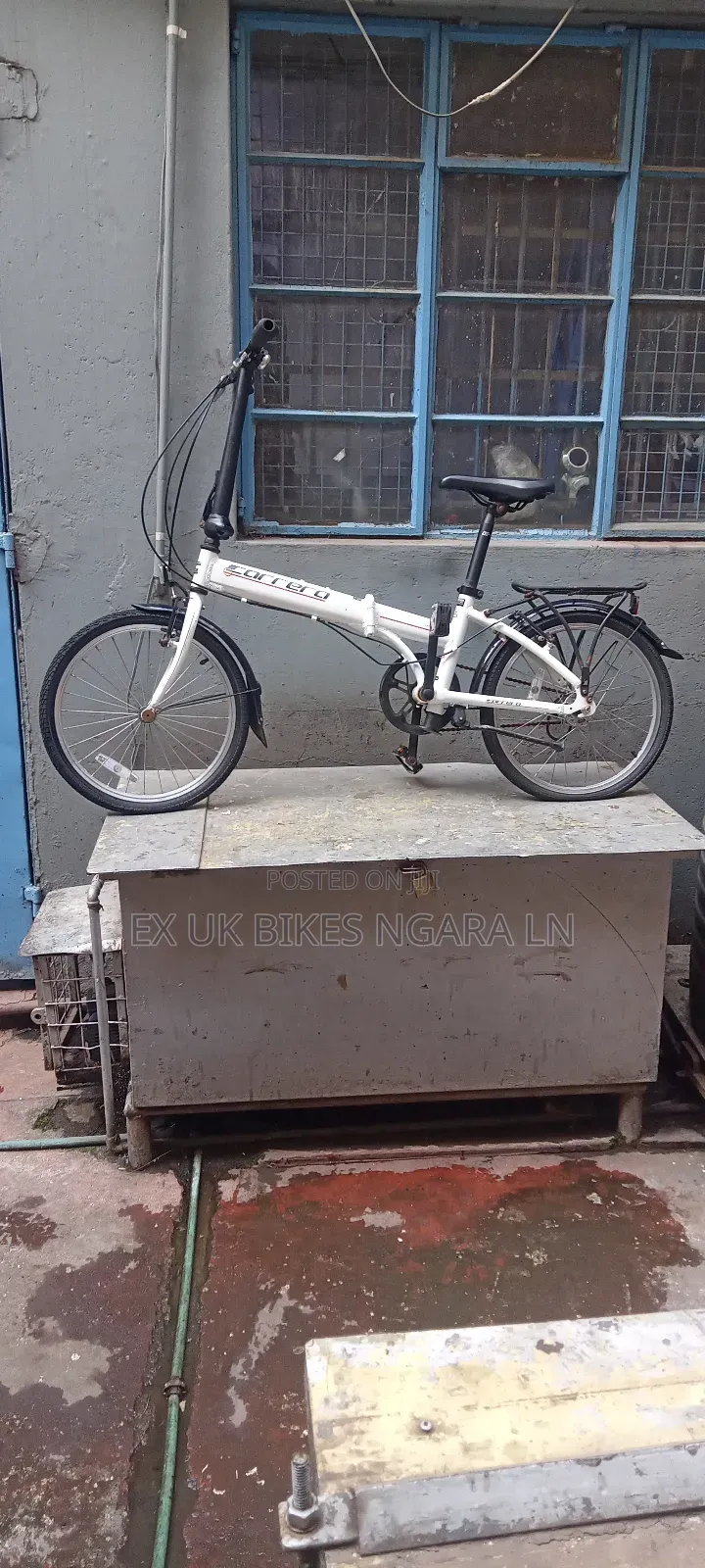 Ex Uk Size 20 Carrera Foldable Bicycle With 3 Auto Gears