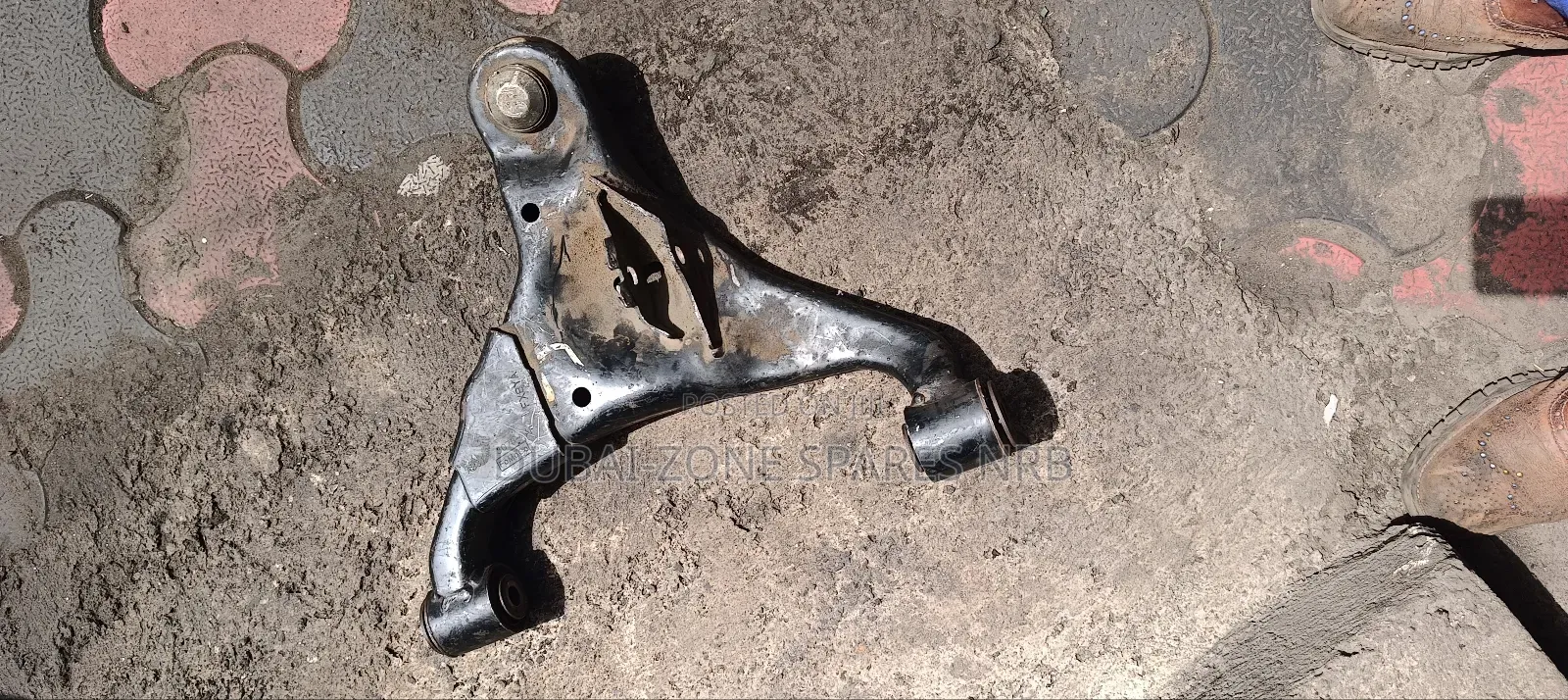 Lower Control Arms Ford Ranger.