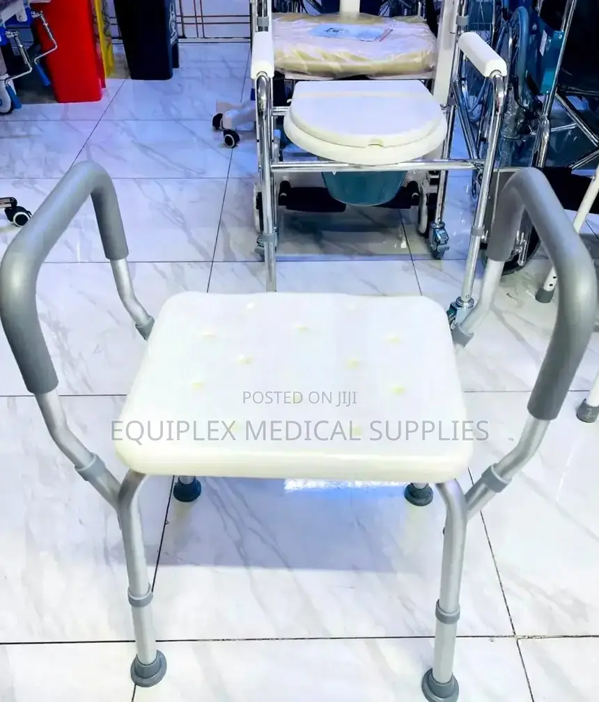Shower Chair With Detachable Armrest
