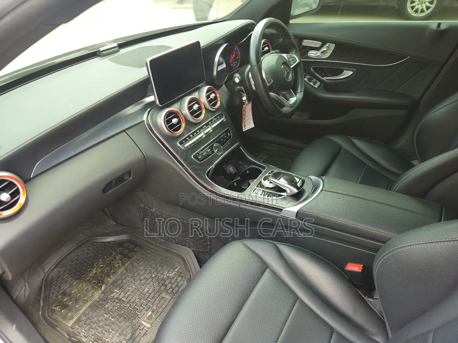 Mercedes-Benz C200 2017 White