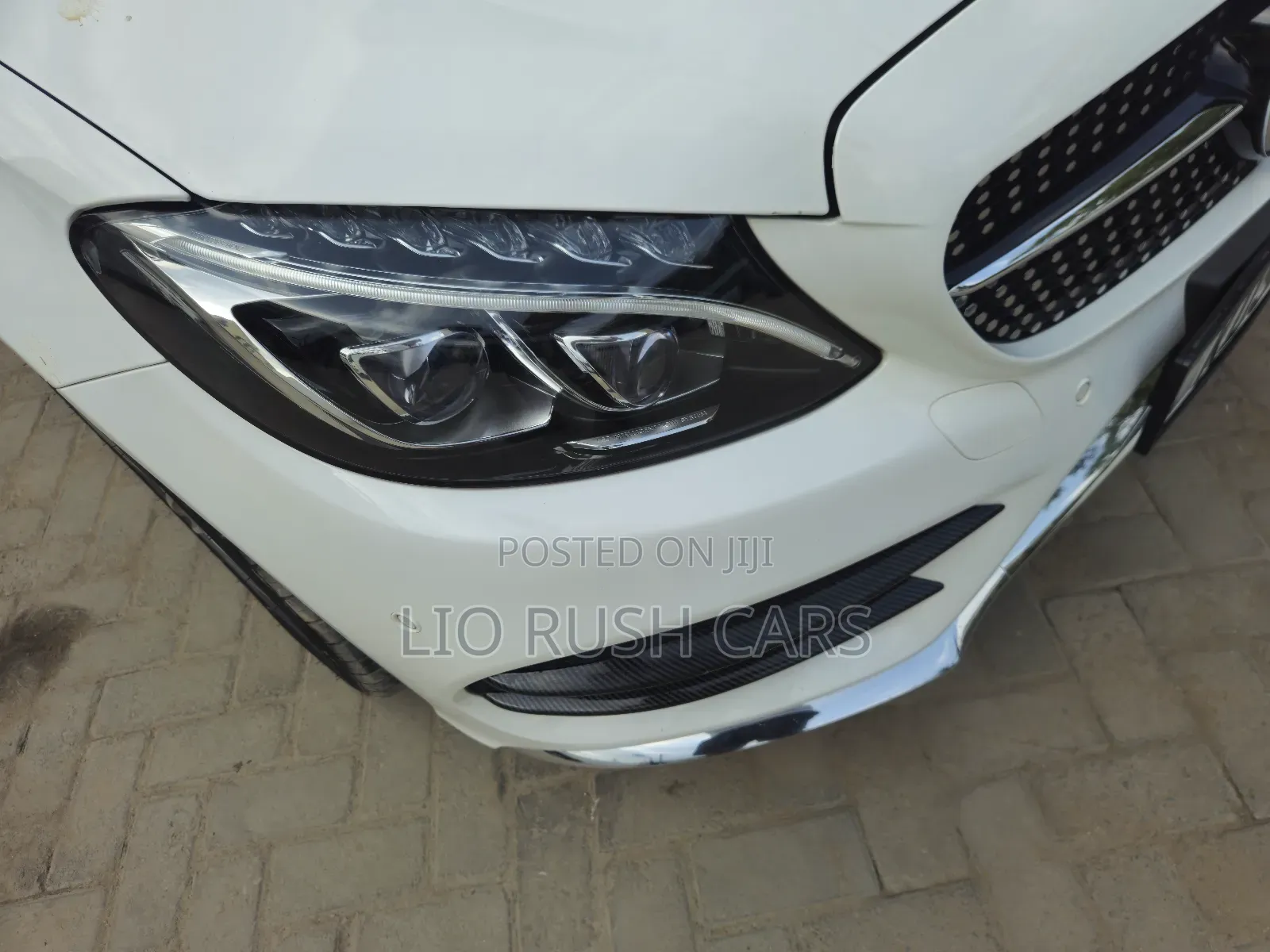 Mercedes-Benz C200 2017 White
