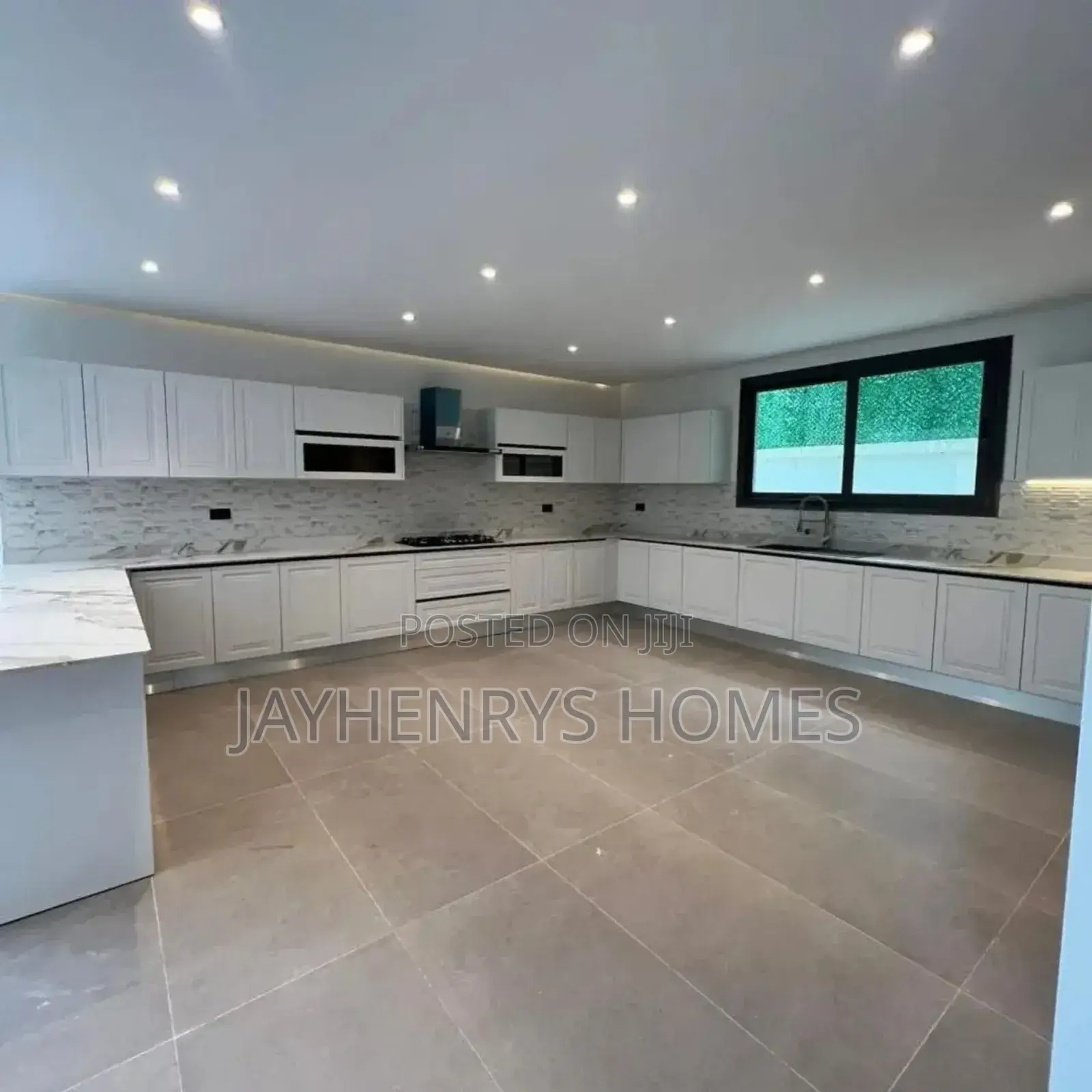 5bdrm House in Lavington for sale