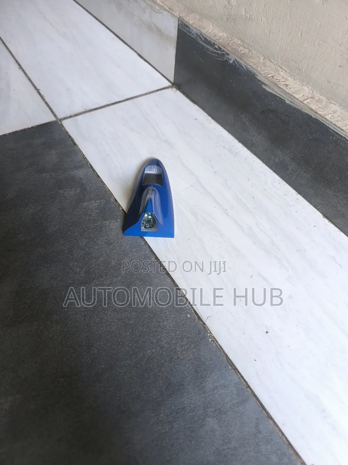 Car Shark Fin Antenna With Led Light Universal Decorative Roof Antenna