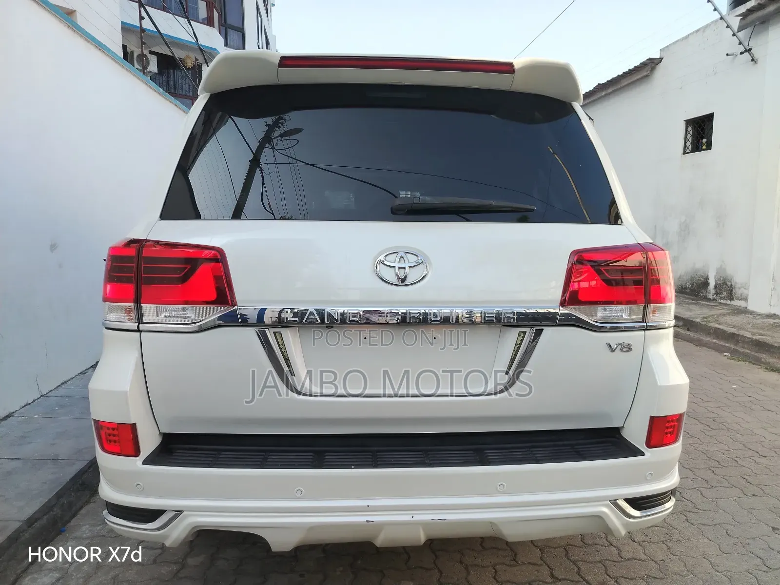 Toyota Land Cruiser 4.5 V8 TD 2020 White