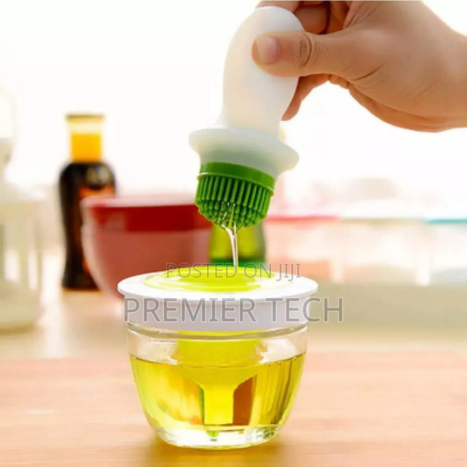 Silicone Brush and Oil Glass Jar