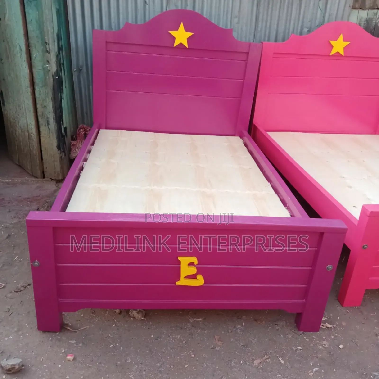 Girls Colour 3.5*6 Kids Beds Twin Solid