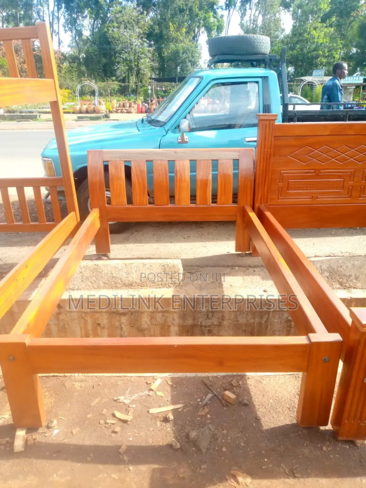 4*6 Mahogany Slides Beds
