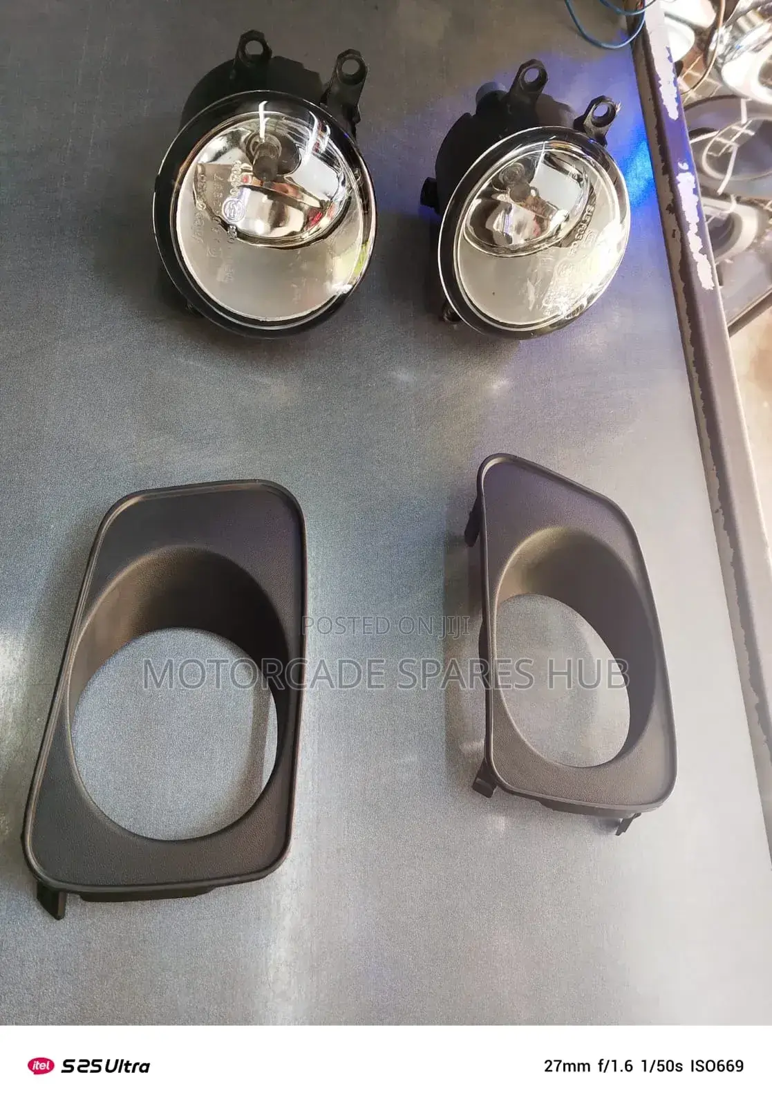 Toyota Fielder Axio 2007 Fog Lights