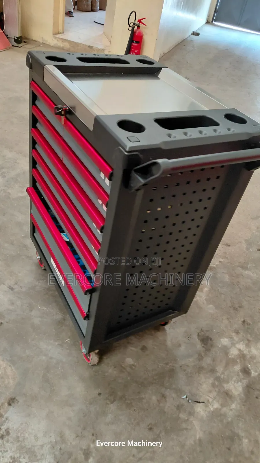 423pcs Tool Box Set With All Accessories Inside.