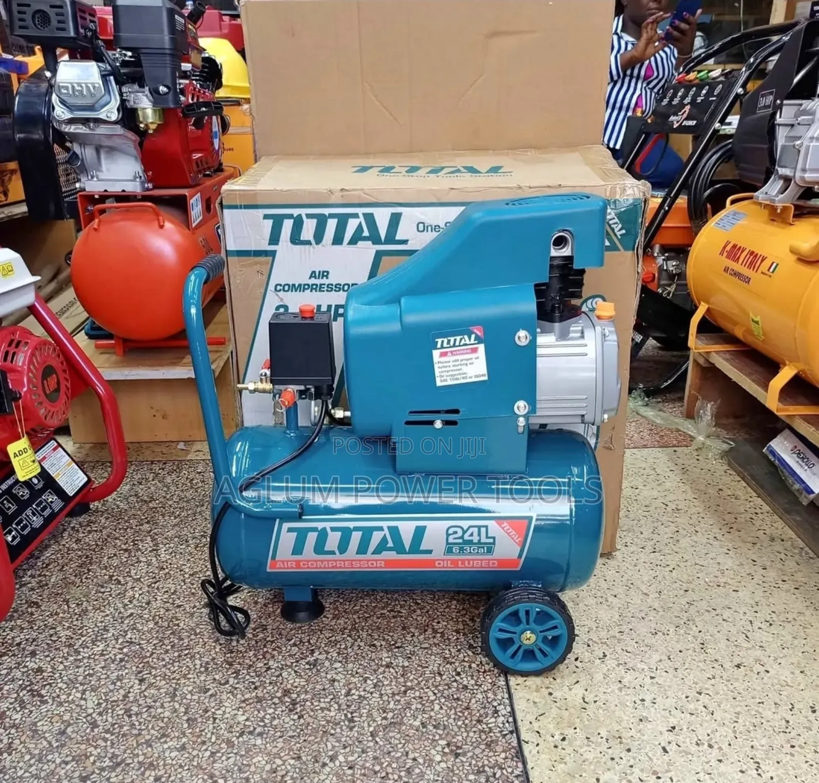 Total Air Compressor 24l 8 Bar Oil Free