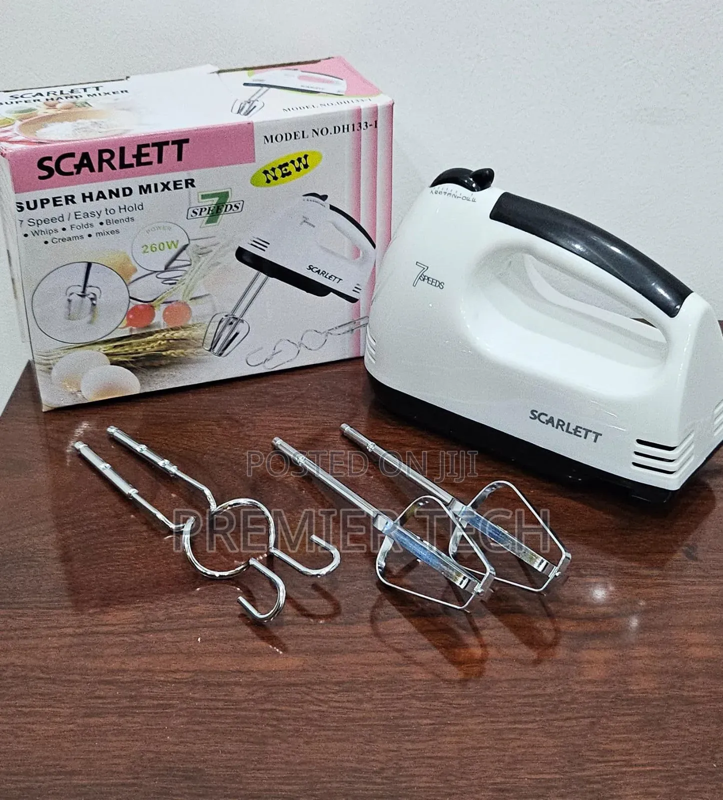 High Power 260wtts Scarlet Super Hand Mixer