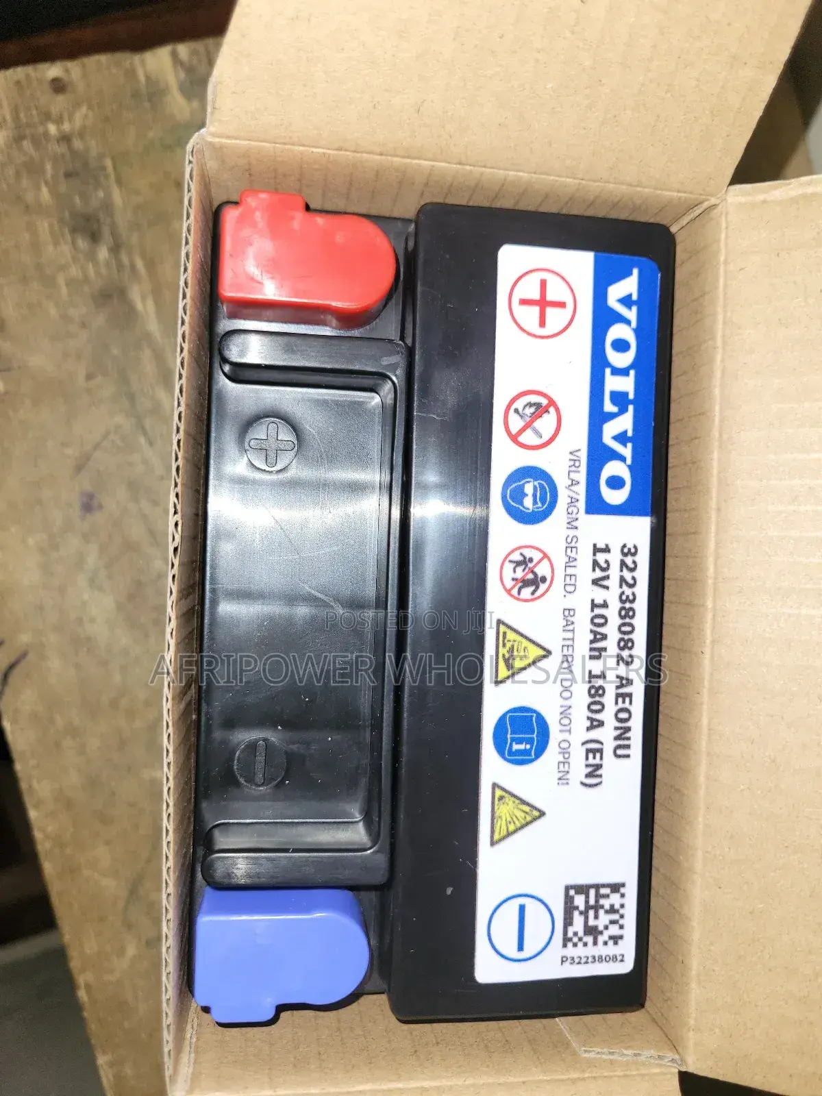 Volvo Auxiliary Battery (12v/10ah/180a (En)
