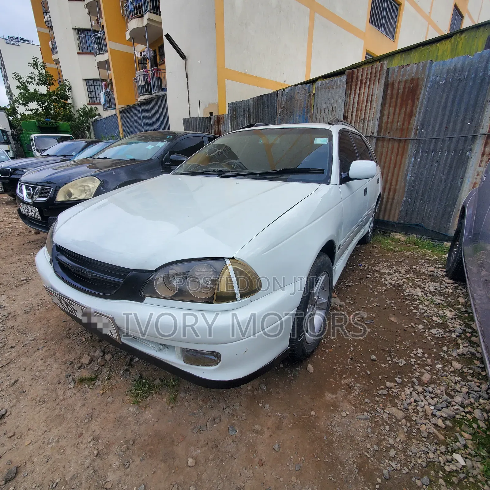 Toyota Caldina 2003 White