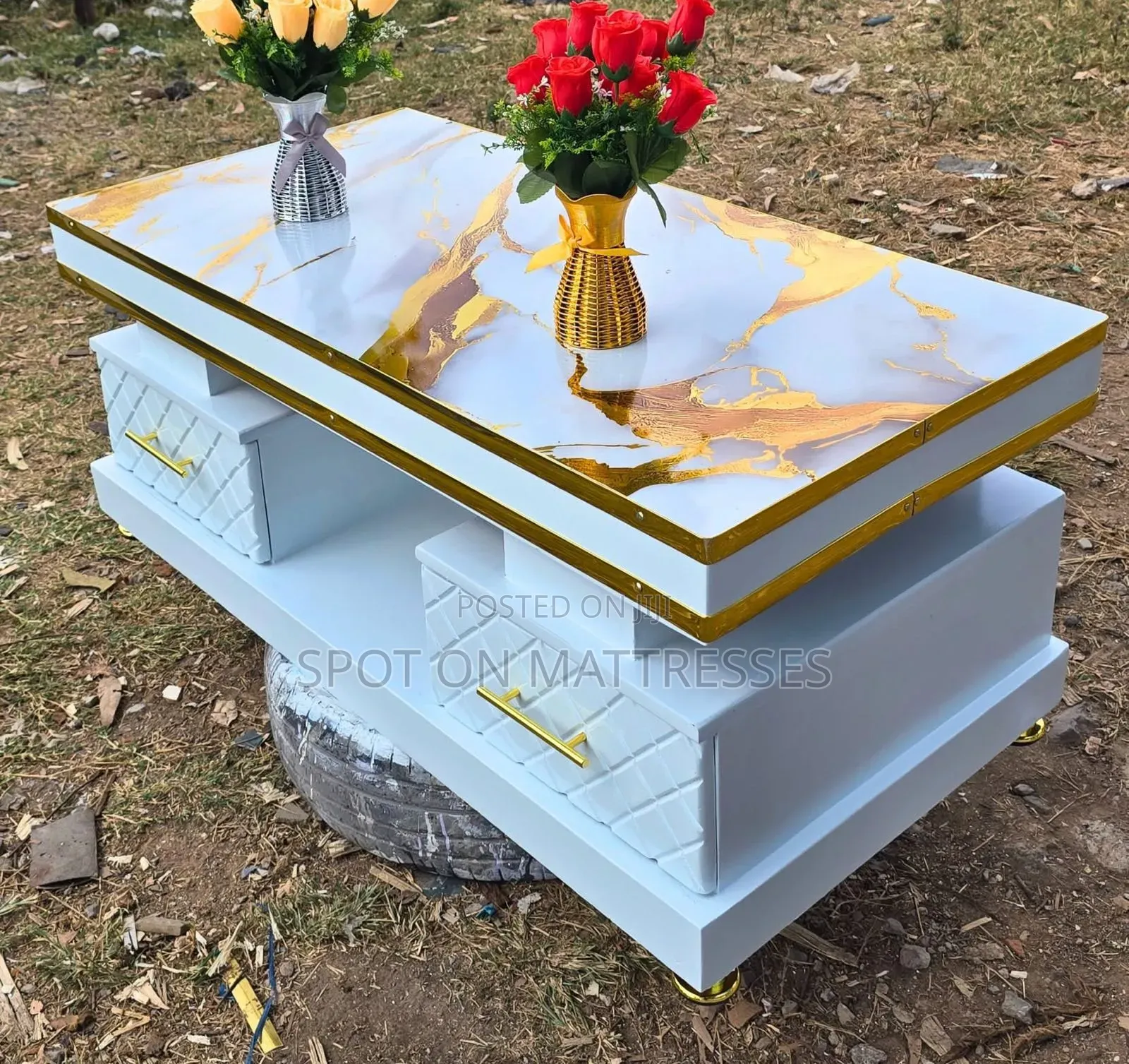 Classic White Living Room Table With Drawers + Free Delivery.
