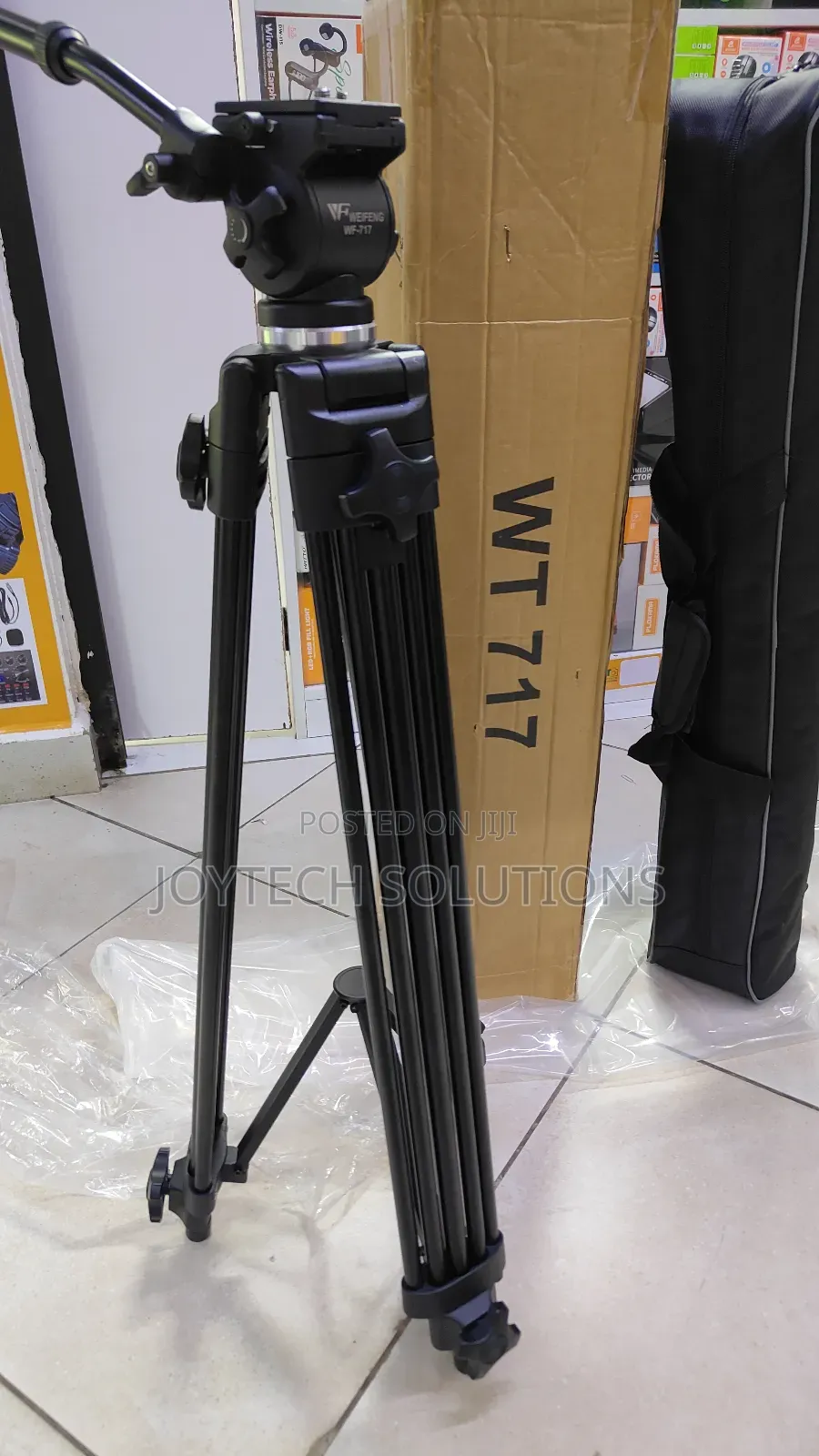 Weifeng Wf-717 1.8m Heavy Duty Video Tripod With Fluid Hydraulic Head.