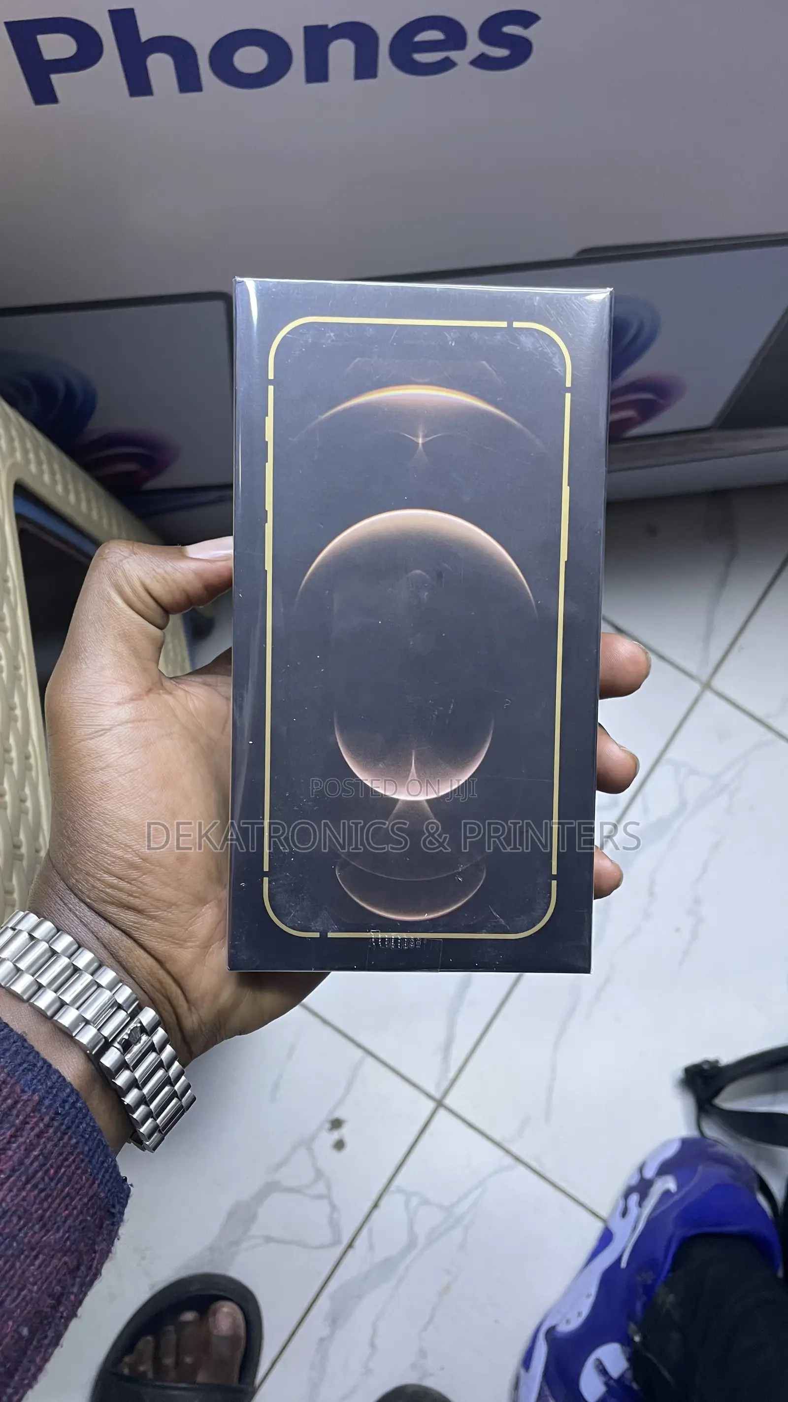 New Apple iPhone 12 Pro Max 256 GB Silver