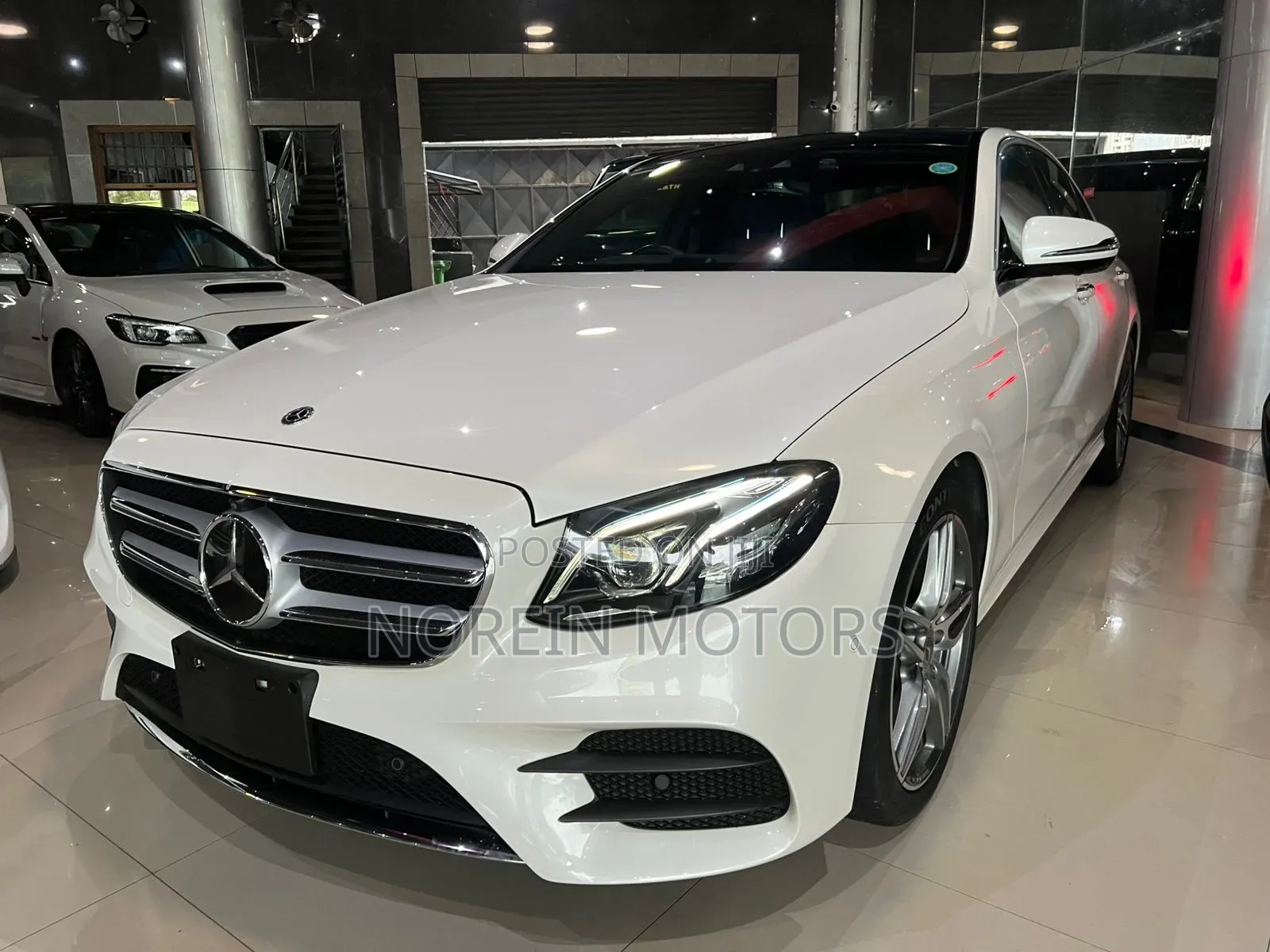 Mercedes-Benz E200 2018 Off white