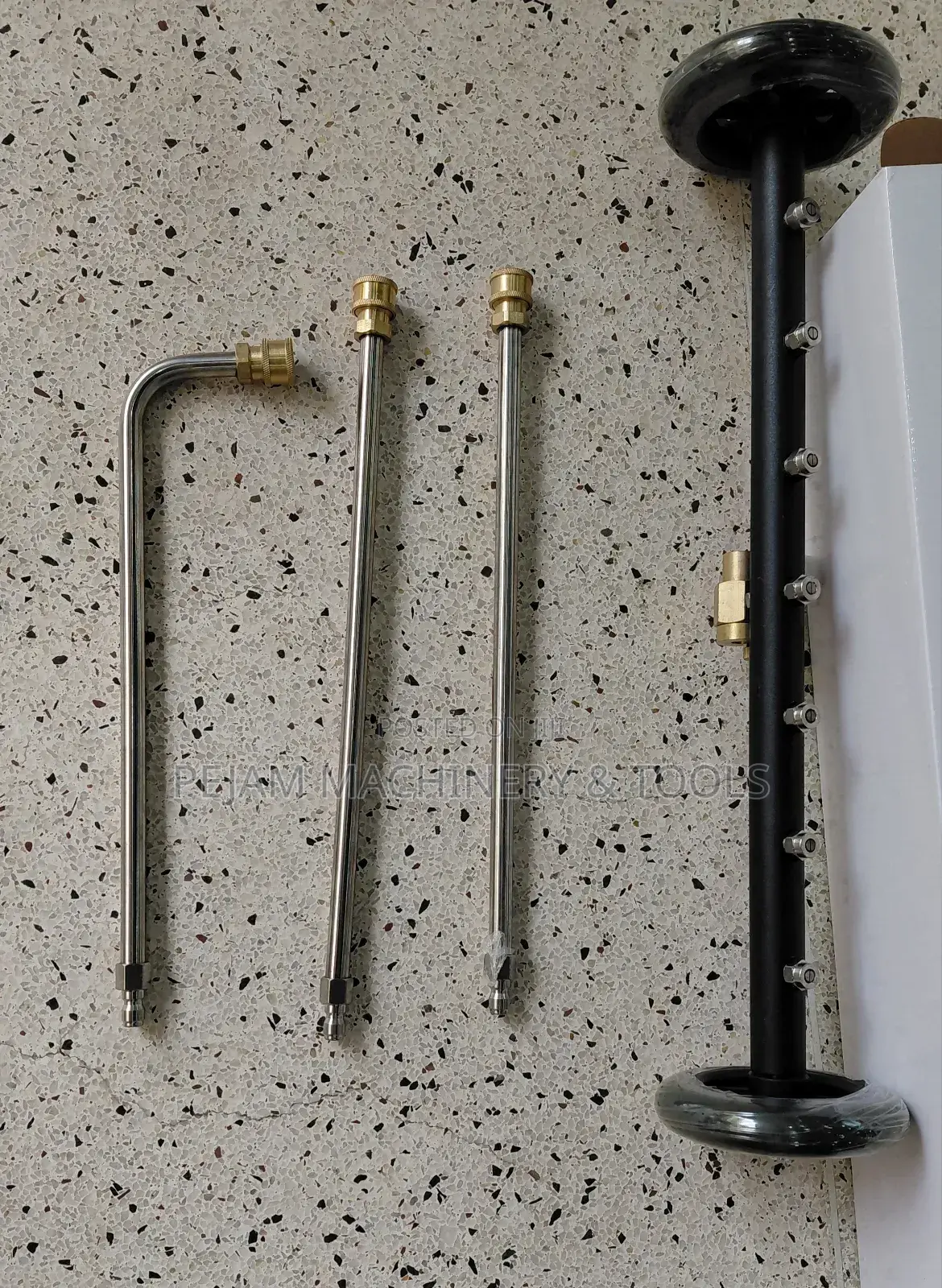 Undercarriage Pressure Washer Attachment