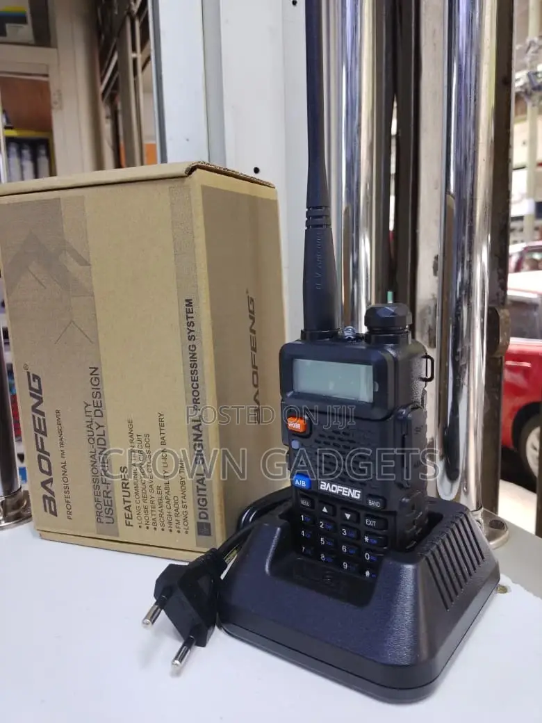 Uv-5r Walkie-Talkie Radio for Hiking, Security Camping