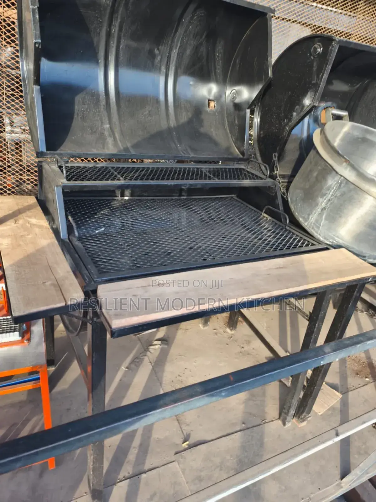 Closed Charcoal Meat Grill With Workspace