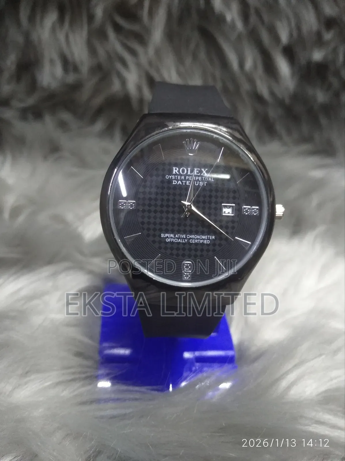 Generic Rolex Rubber Strap Watch That Shows Date