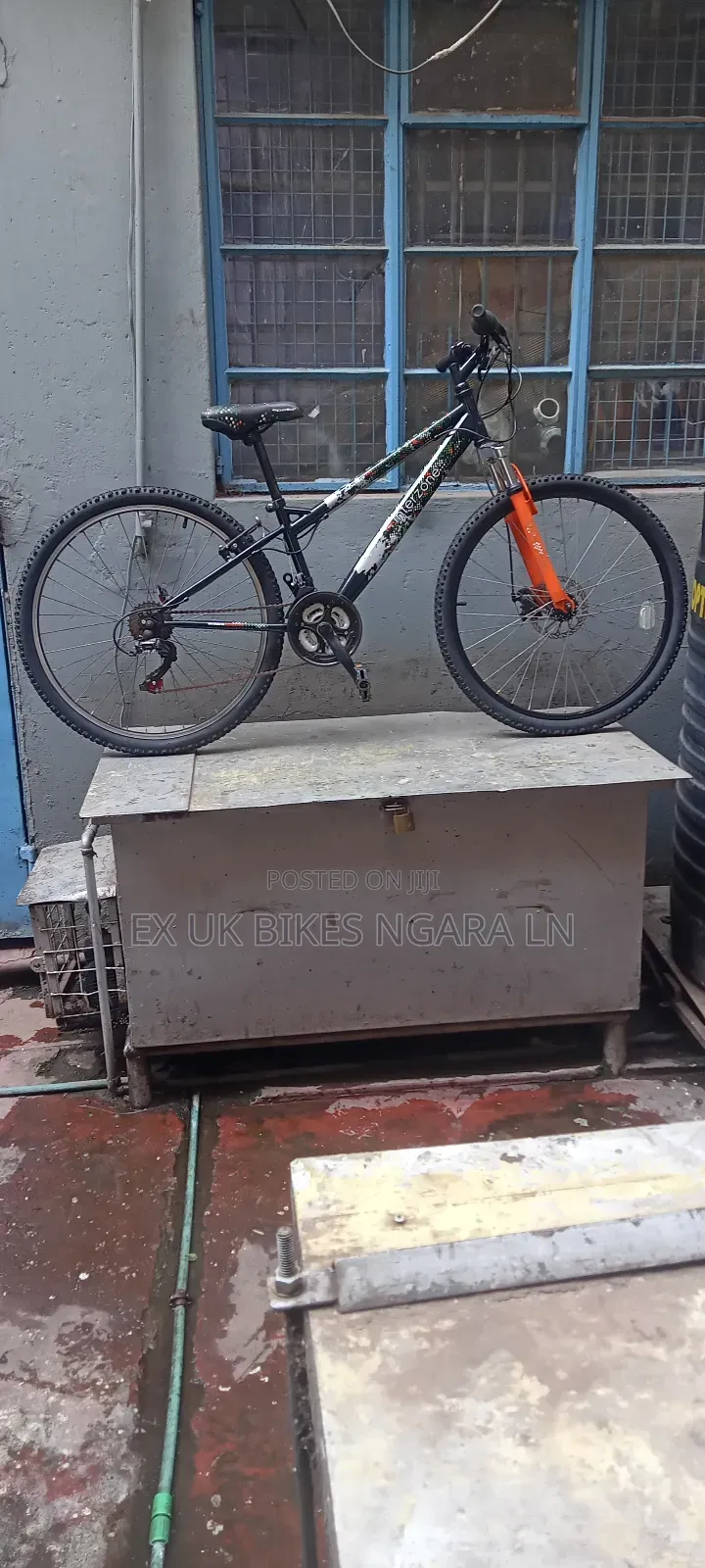 Ex Uk Size 26 Apollo Interzone Mountain Bike