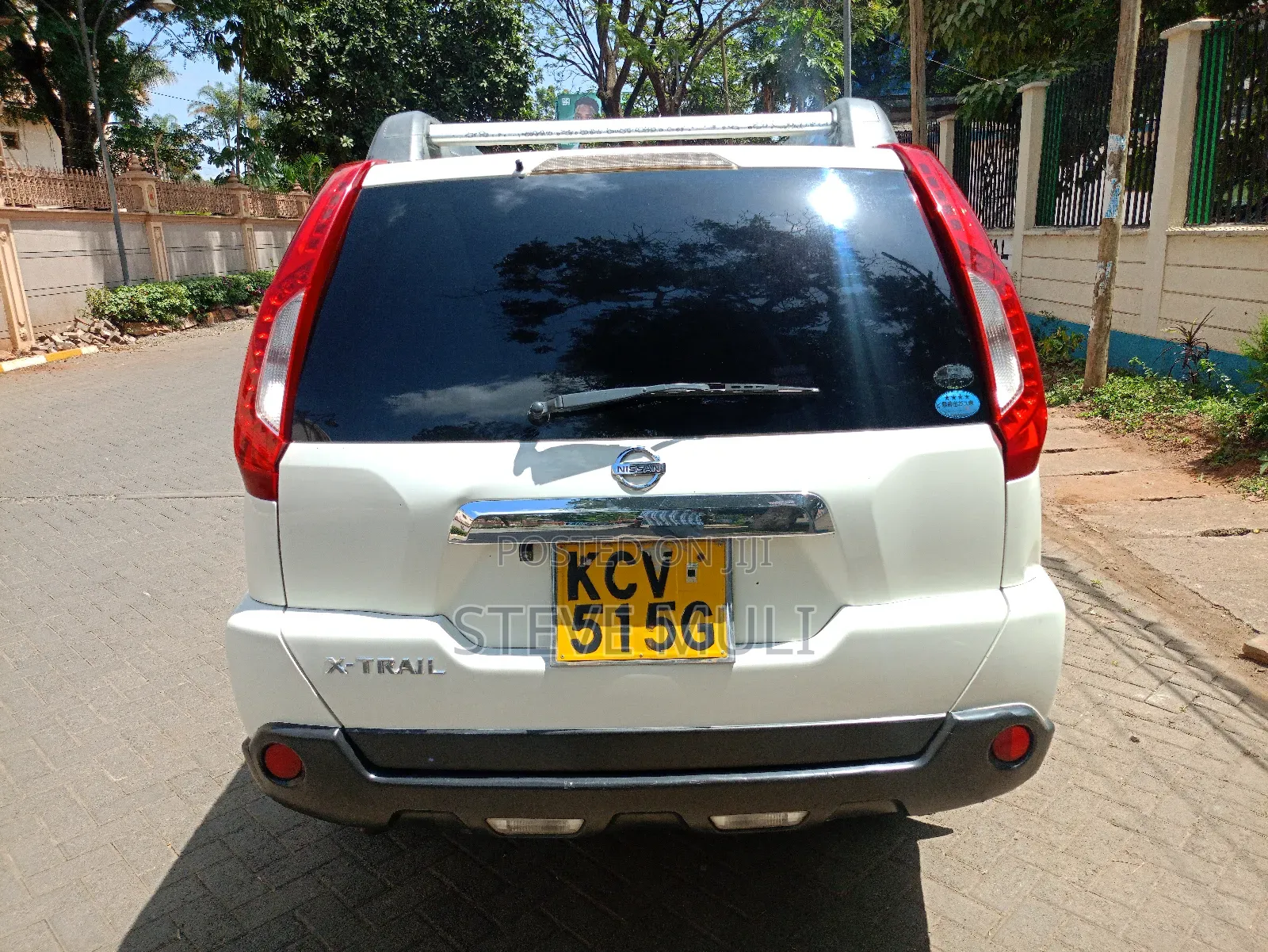 Nissan X-Trail 2.0 Petrol XE 2012 White
