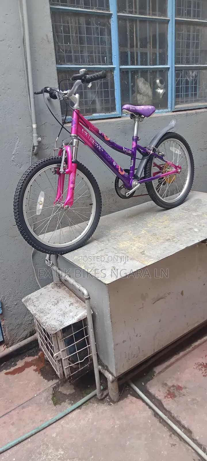 Ex Uk Size 20 MTB for 6-7 Yr Old