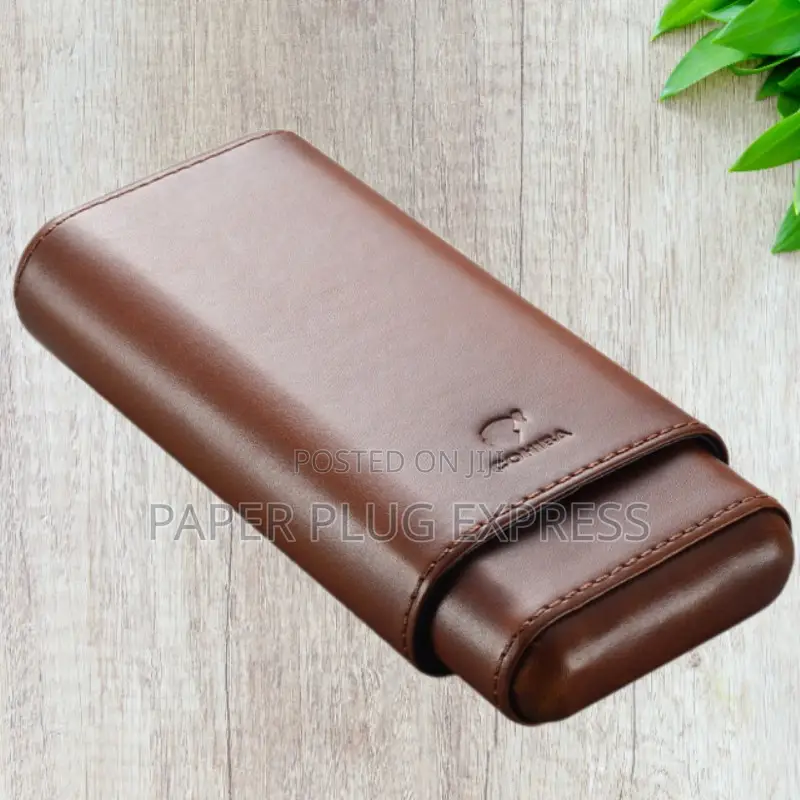 Limited Edition 3-Cigars Leather Case