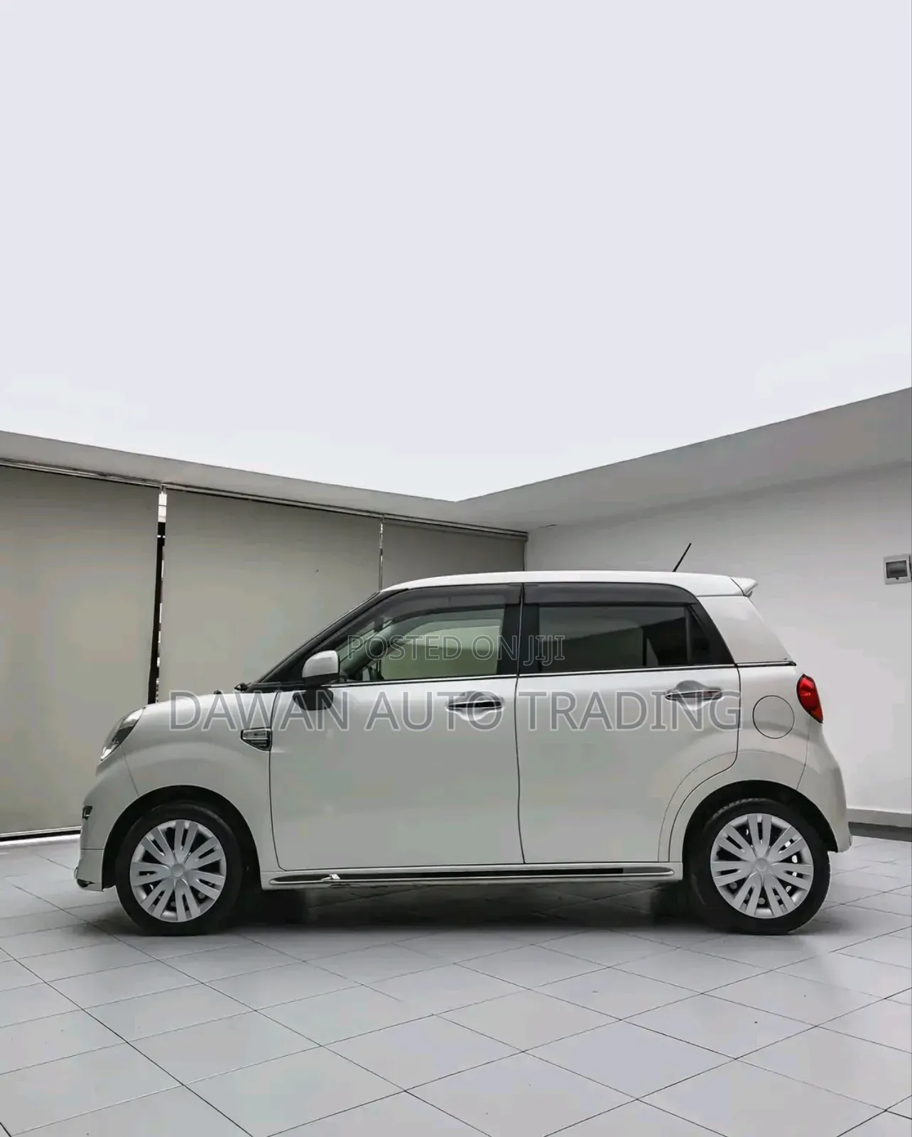 Daihatsu Cast 2019 White