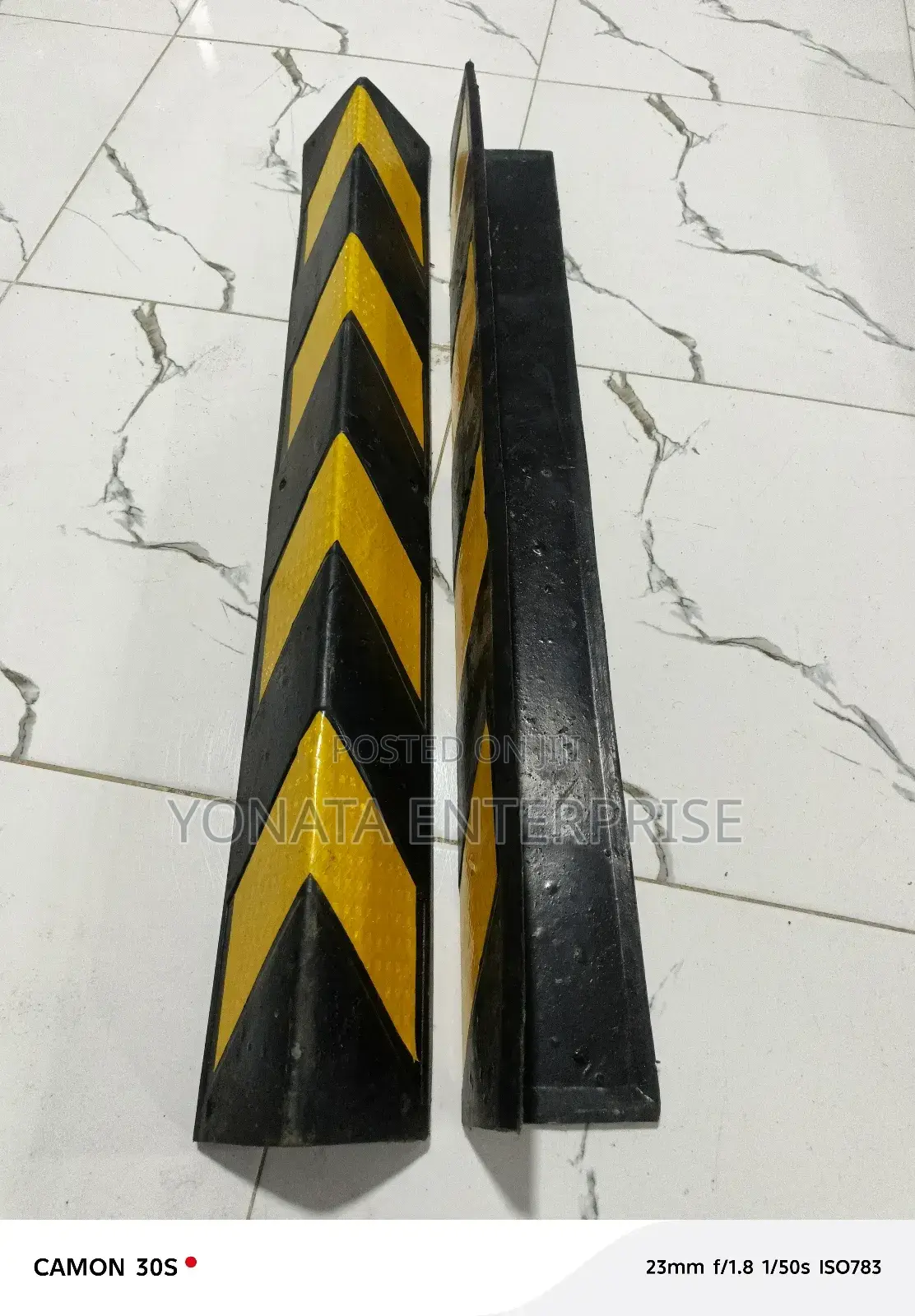 Corner Edge Protector/ Rubber Corner Guard Available