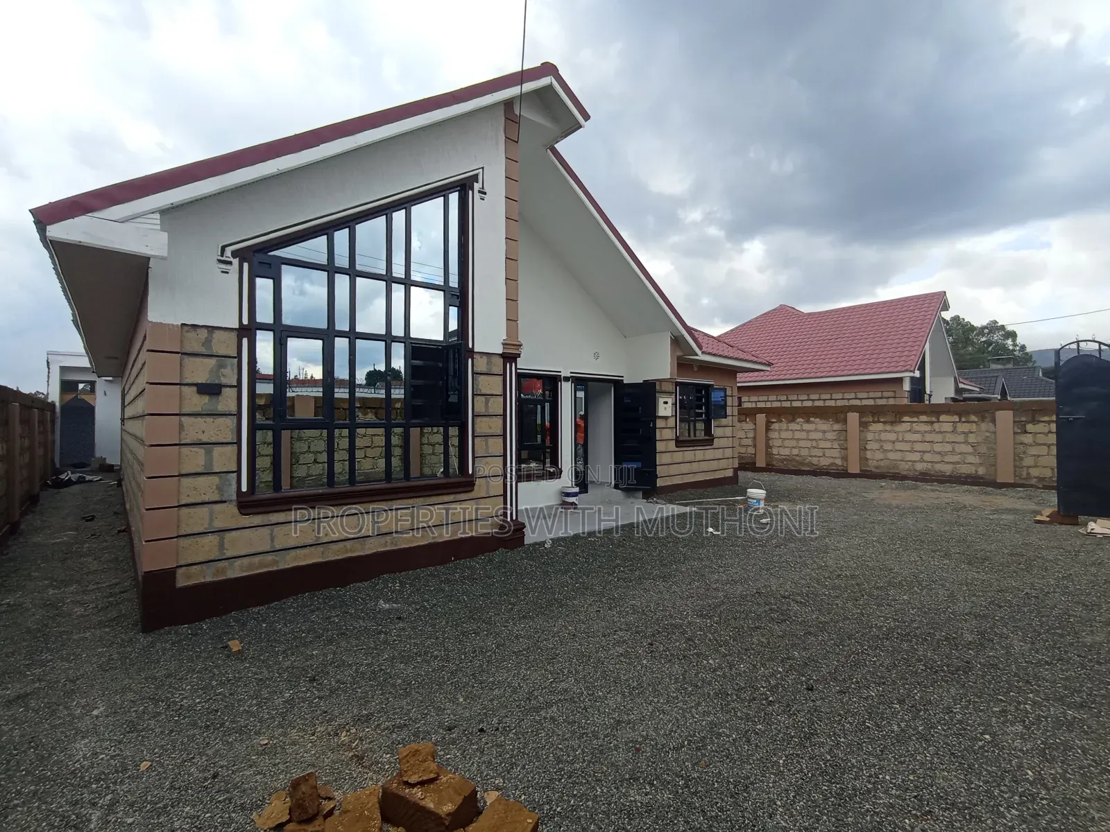 3bdrm Bungalow in Kiserian for sale